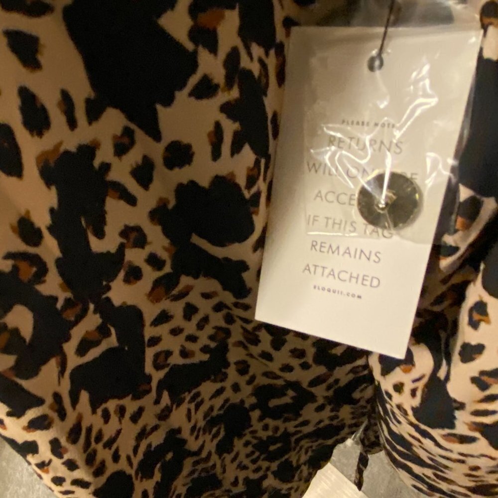 Leopard Print Tunic - Picture 5 of 5